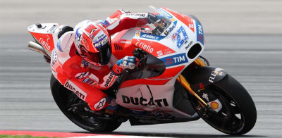 Stoner Ingin Berbuat Lebih Buat MotoGP thumbnail